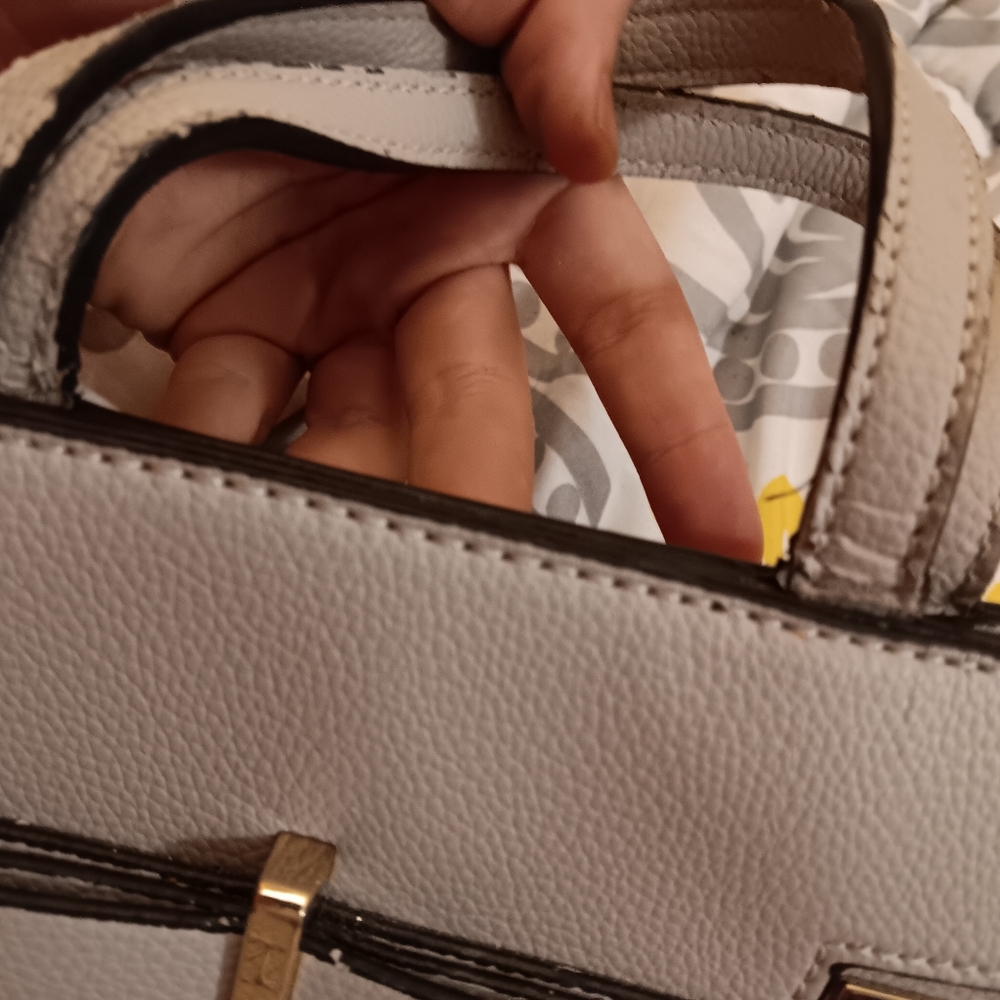 Purse - Picture 5 of 6